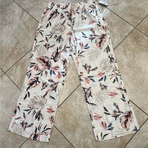 Briggs Flowy floral pants size L NWT